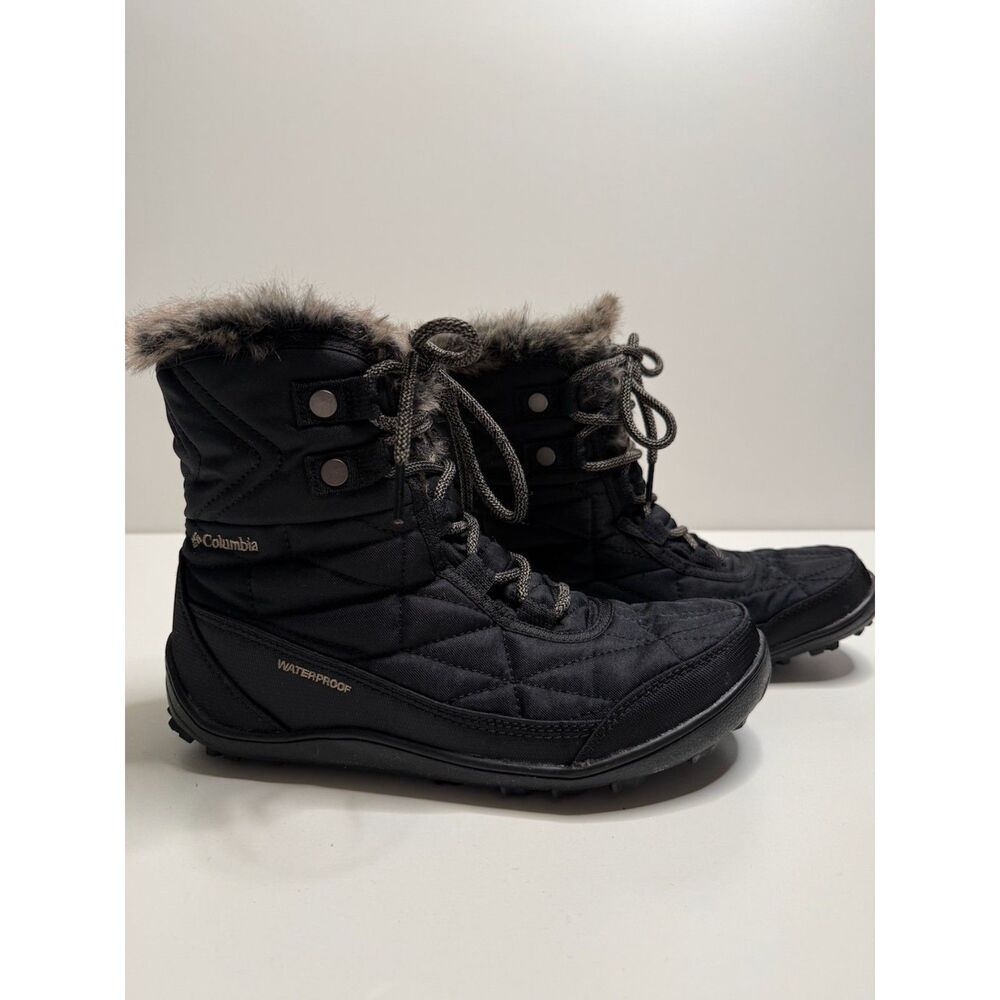 Columbia Minx Shorty III Women’s 7.5 Black Waterproof Snow Winter Boots Fur